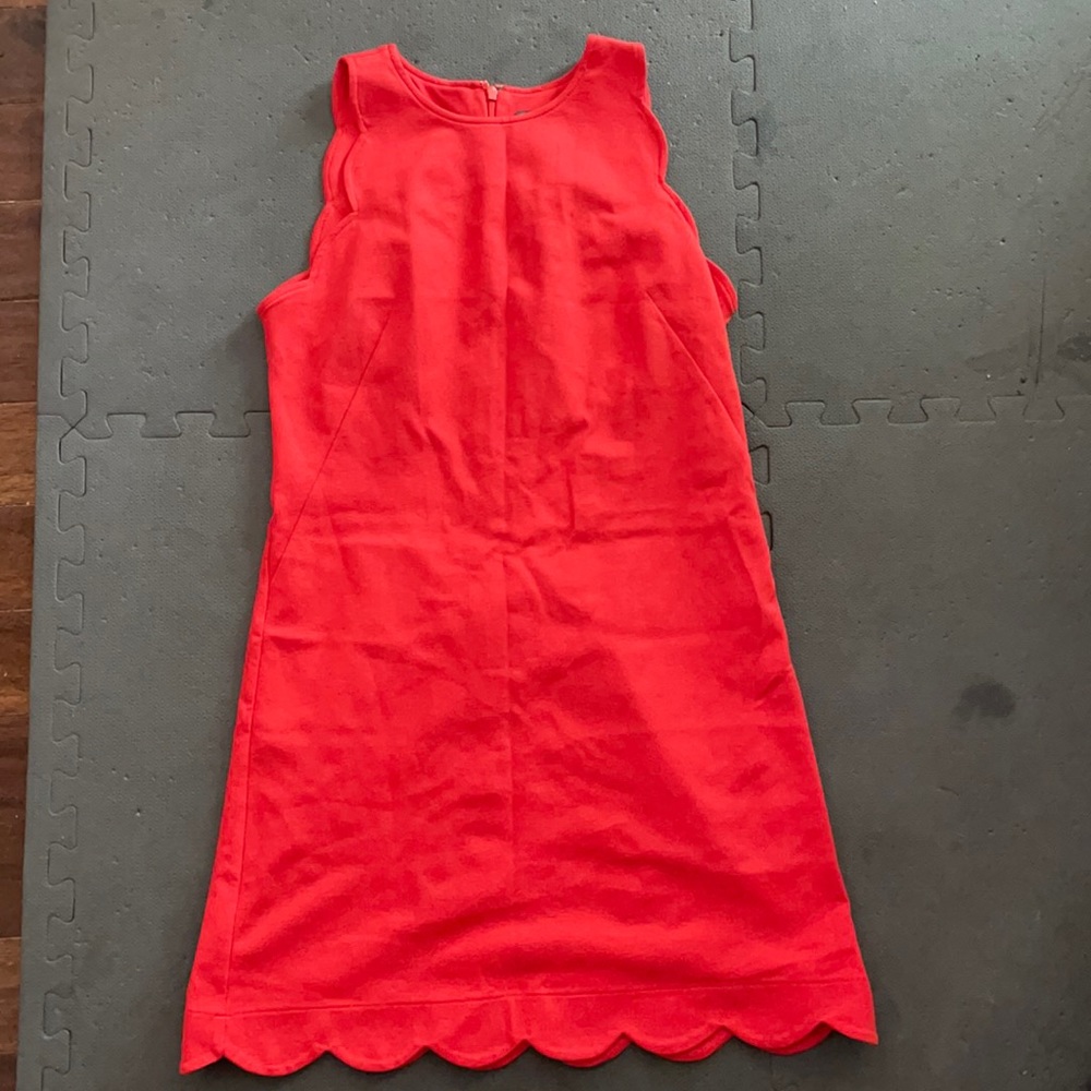 Red/orange Scalloped Sheath dress